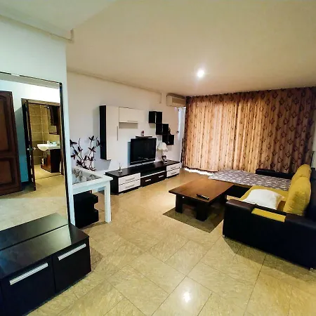 Apartament In Vila Regent Mamaia